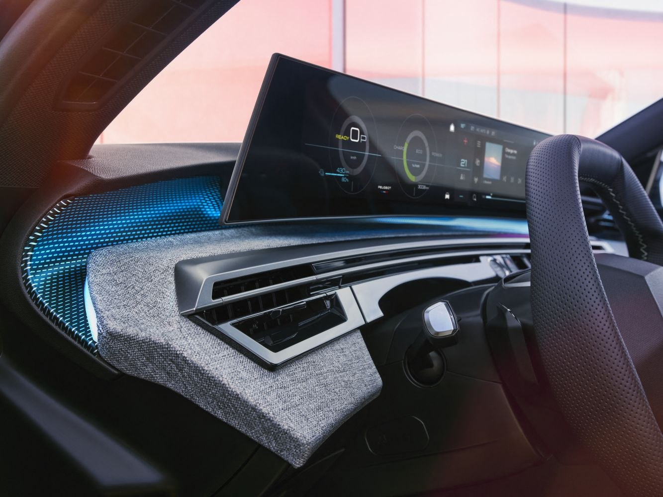 Peugeot 3008 III (Phase I, 2023) e-3008 98 kWh (231 Hp) Long Range